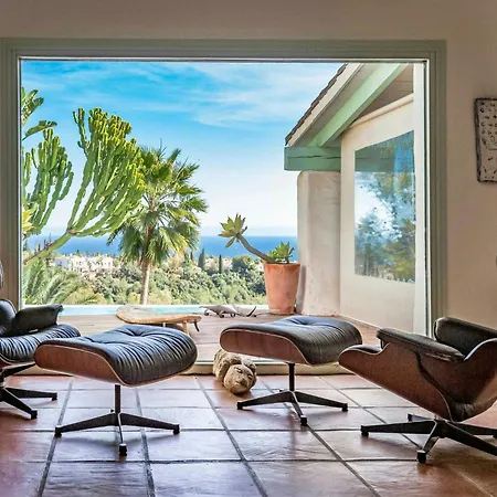 Artist's Facing The Sea In Sierra Blanca Μαρμπέλλα